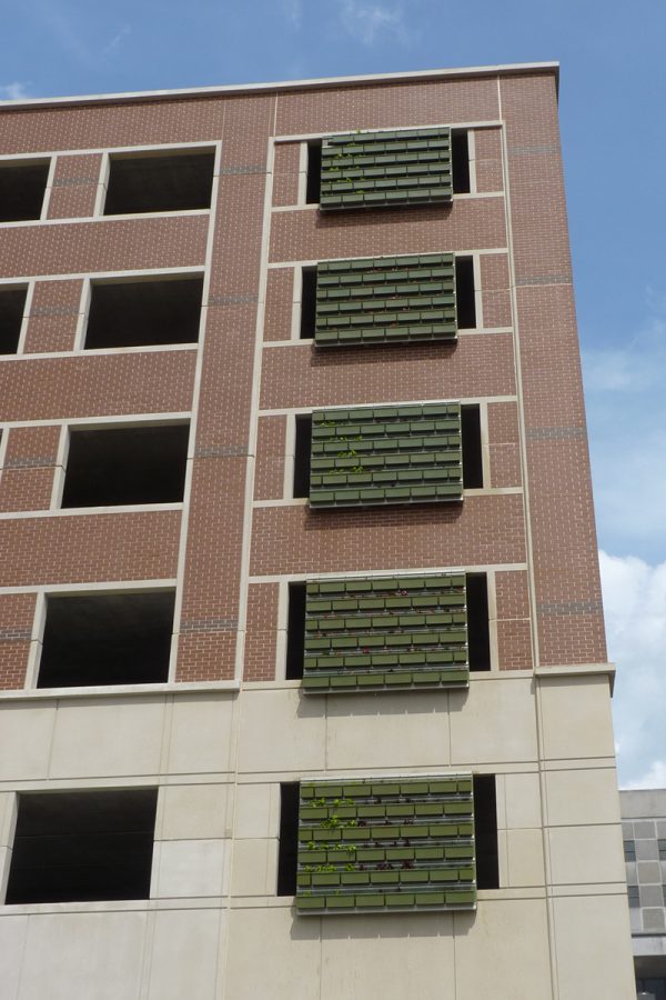 Bloomington Indiana Parking Garage - LiveWall System on the Day of Planting